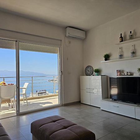 סרנדה Wonderful View Apartments מראה חיצוני תמונה