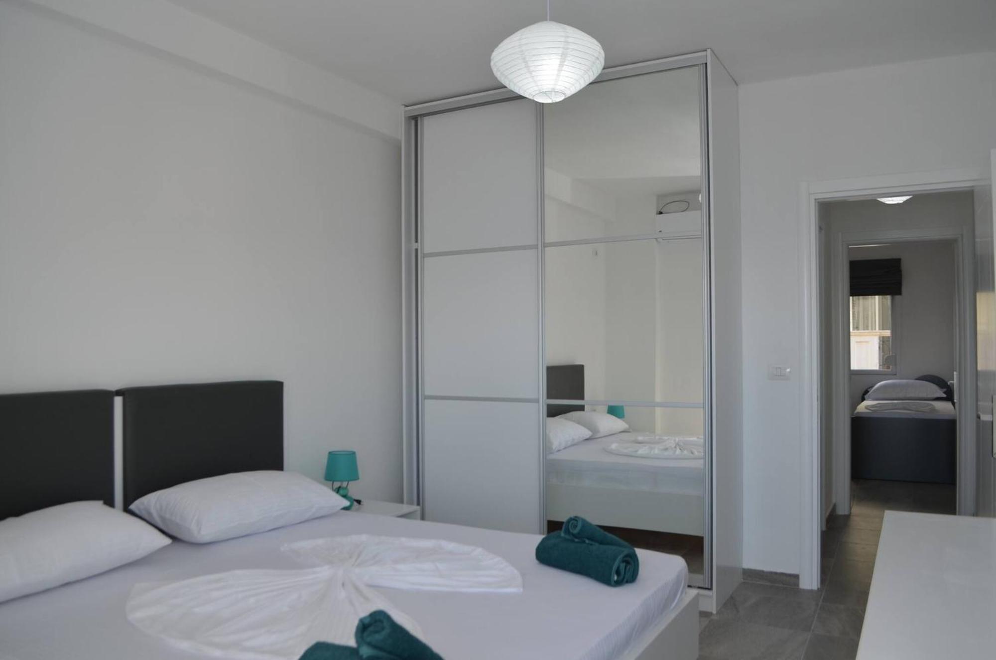 סרנדה Wonderful View Apartments מראה חיצוני תמונה