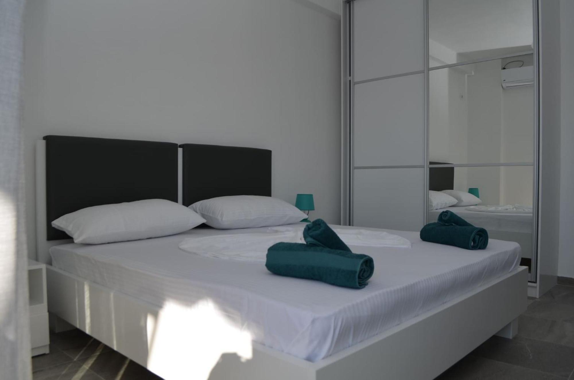 סרנדה Wonderful View Apartments מראה חיצוני תמונה