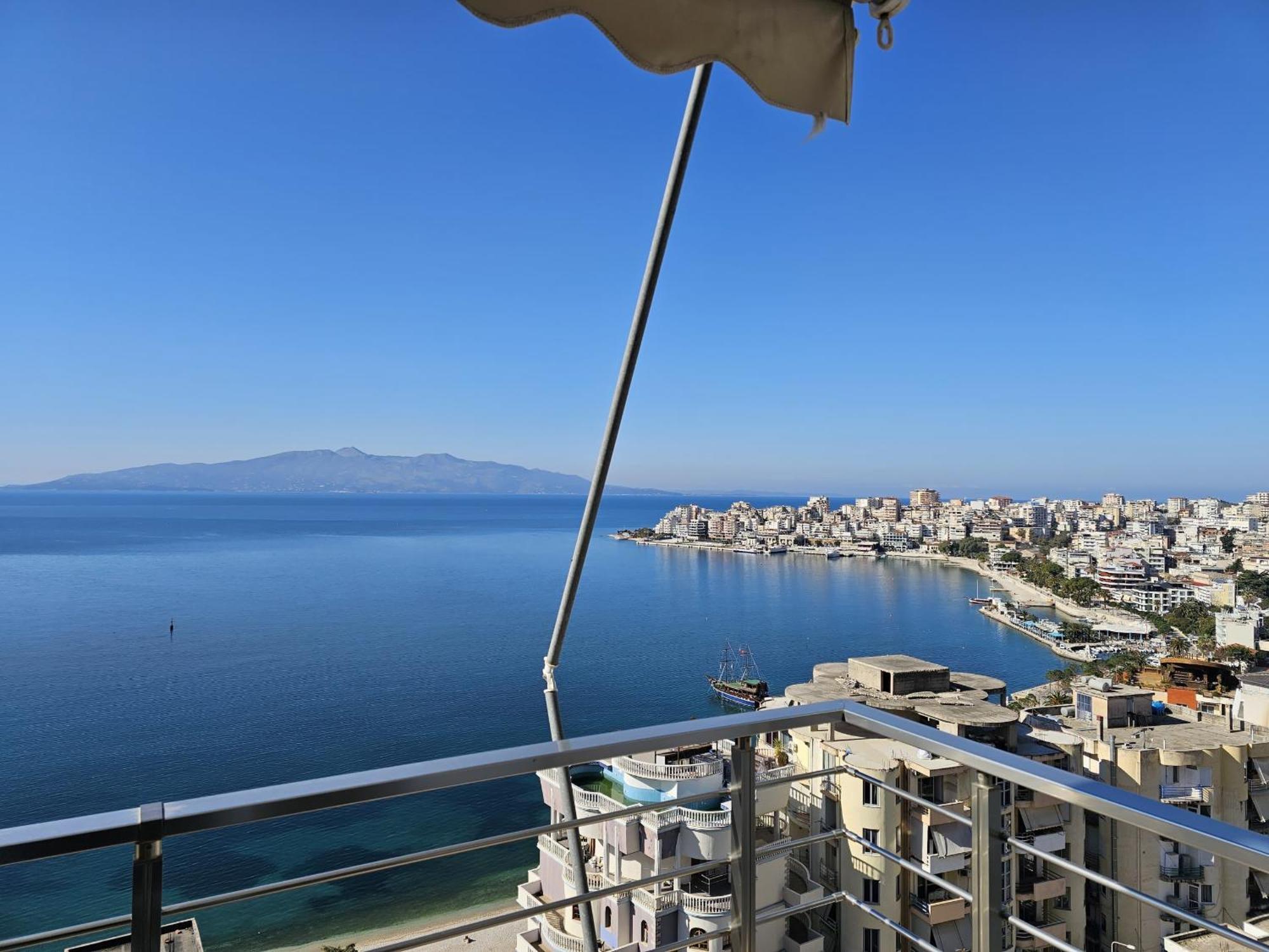 סרנדה Wonderful View Apartments מראה חיצוני תמונה