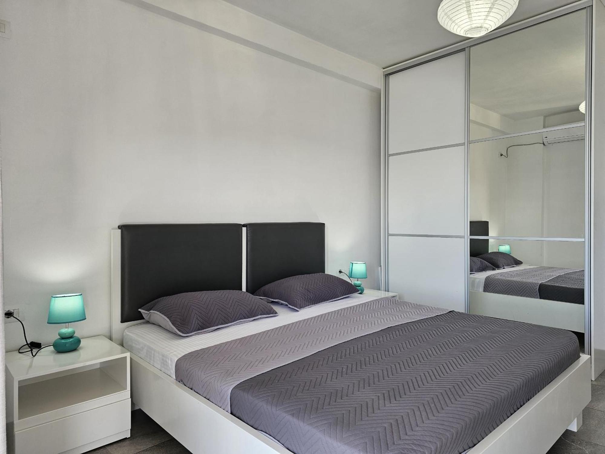 סרנדה Wonderful View Apartments מראה חיצוני תמונה