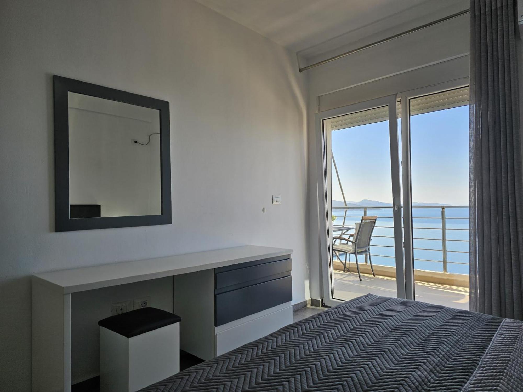 סרנדה Wonderful View Apartments מראה חיצוני תמונה