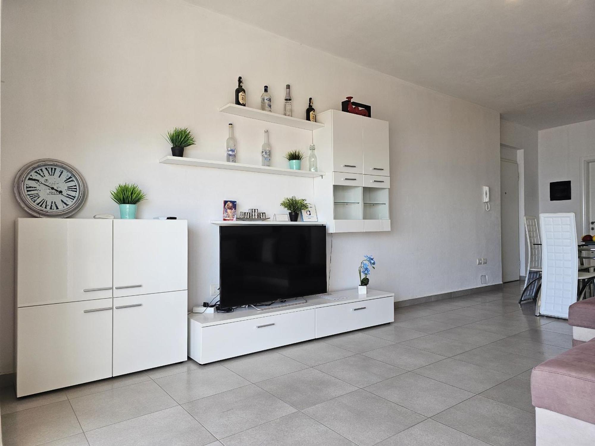 סרנדה Wonderful View Apartments מראה חיצוני תמונה