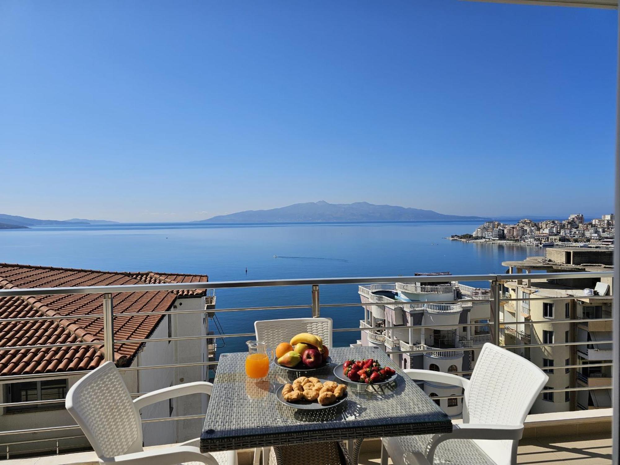 סרנדה Wonderful View Apartments מראה חיצוני תמונה