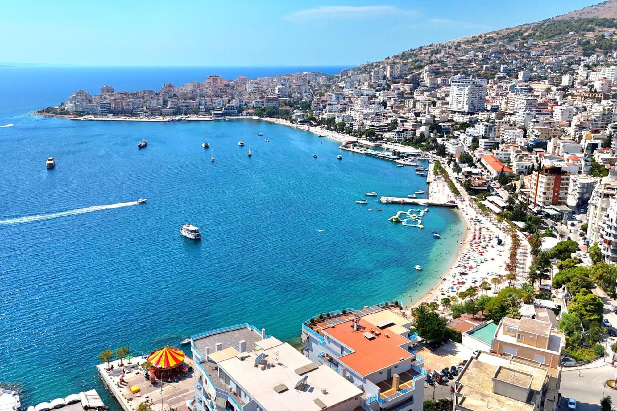 סרנדה Wonderful View Apartments מראה חיצוני תמונה